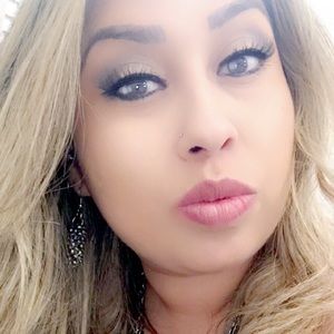 Meet your Posher, Rosanna